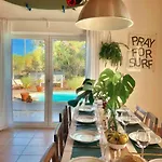 Endless Summer Surf House Guest house *
