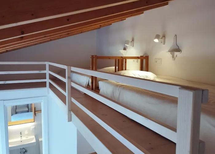 Endless Summer Surf House ゲストハウス アルジェズール