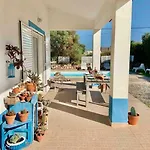 Endless Summer Surf House *